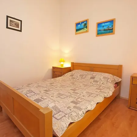 Manda 709 Apartment